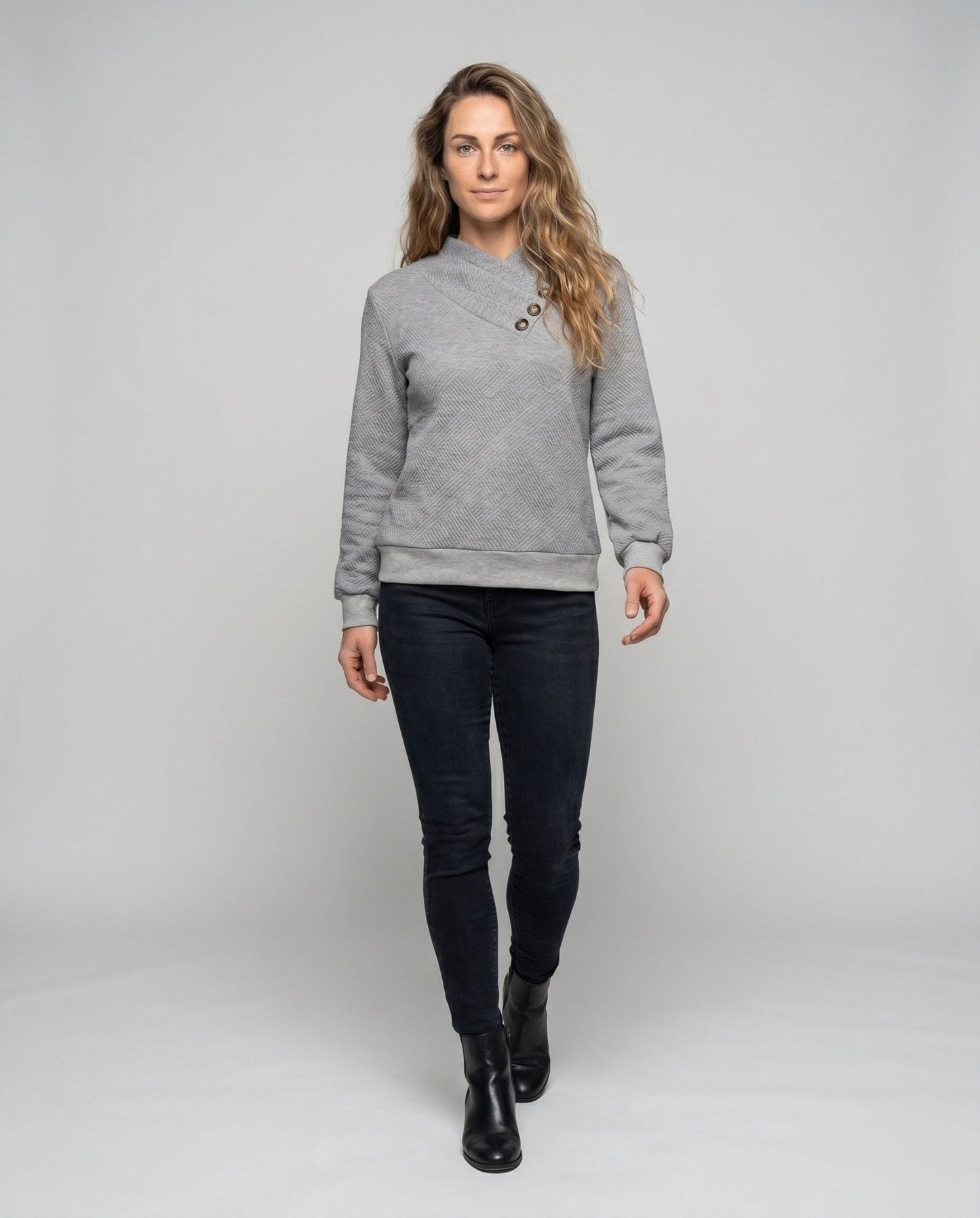 Women's knitted sweater with trendy overcut and decorative buttons - Chichicherry