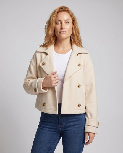 Women’s long sleeve jacket with double button placket and softly padded lining - Chichicherry