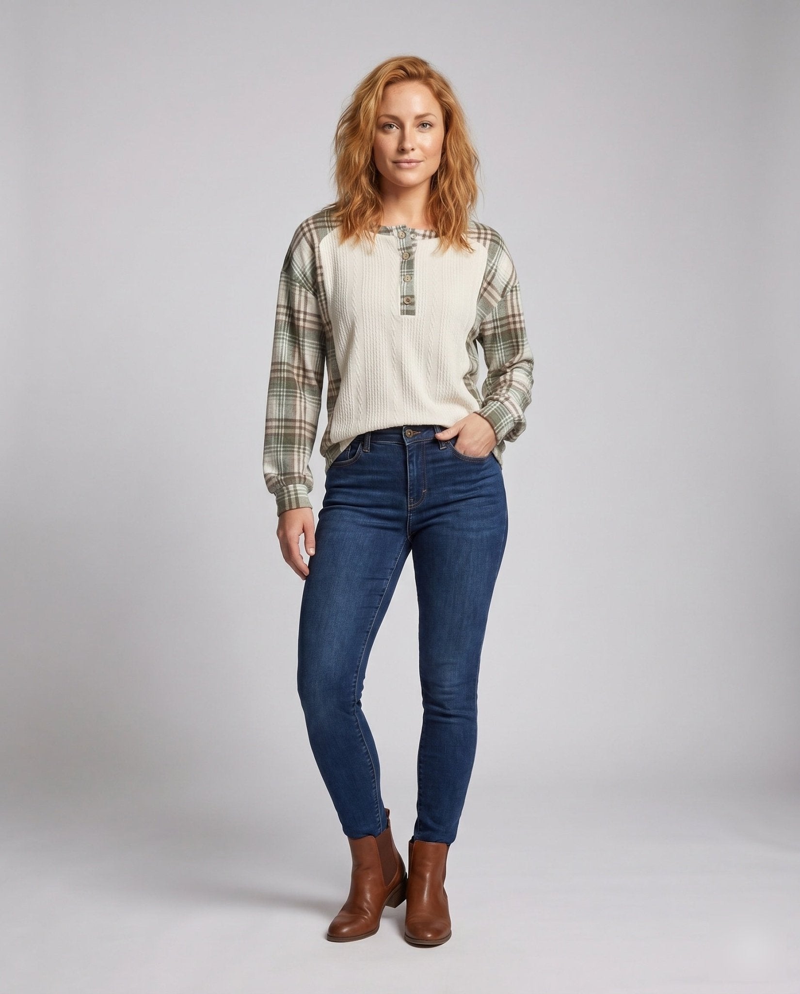 Women's Long Sleeve Shirt with Checkered Pattern and Textured Fabric - Chichicherry