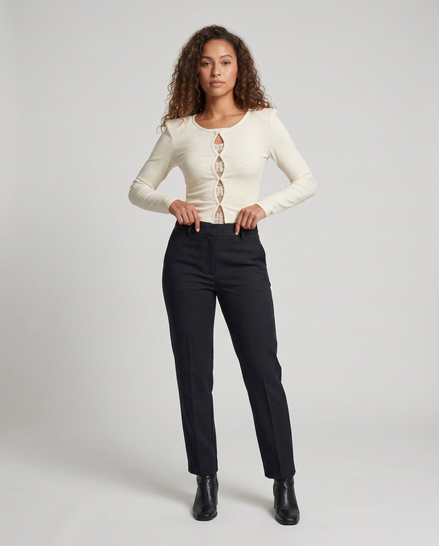 Women’s long-sleeve shirt with decorative button details and gentle V-neck - Chichicherry