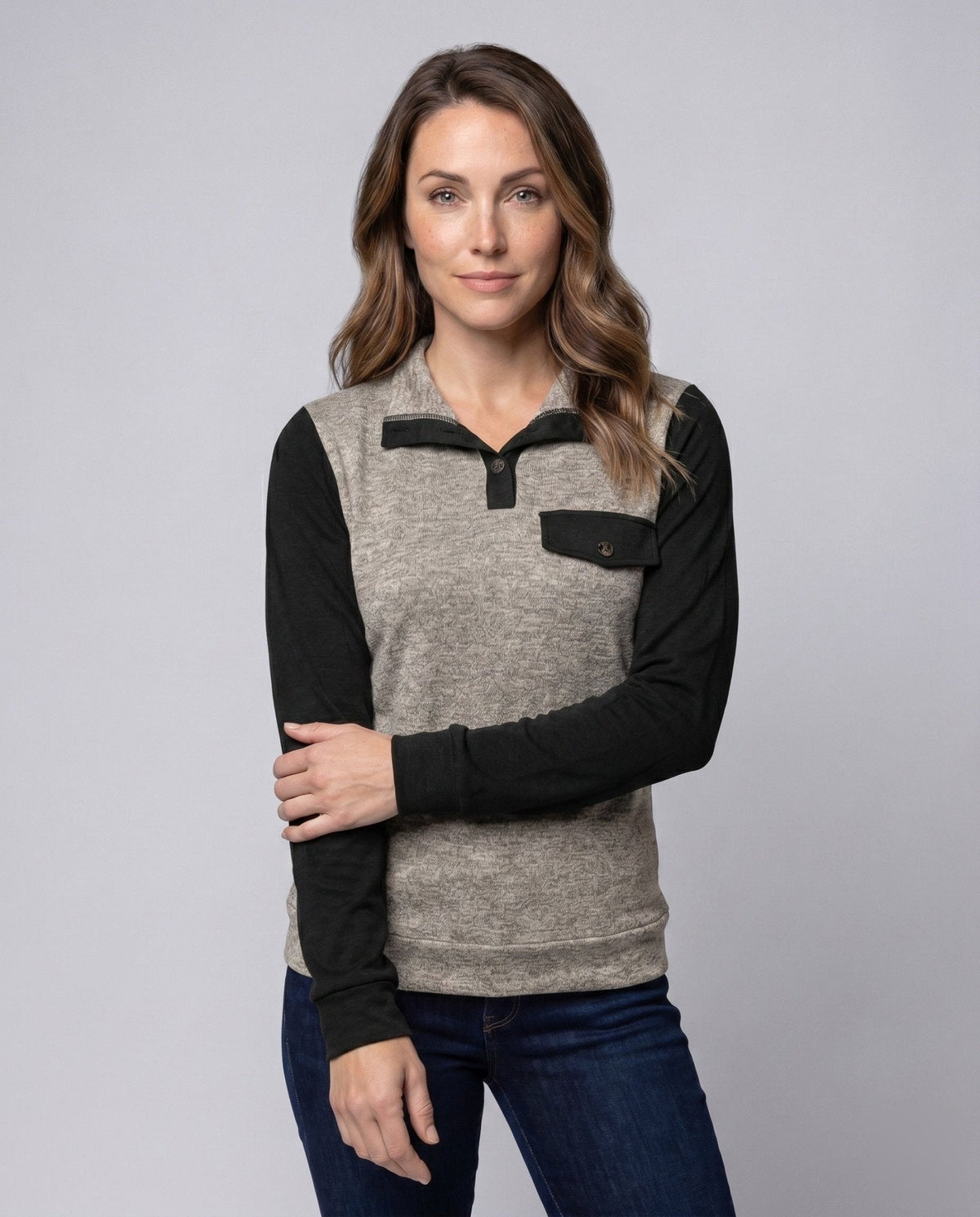 Women's Long Sleeve Shirt with Stylish Contrast Details - Chichicherry