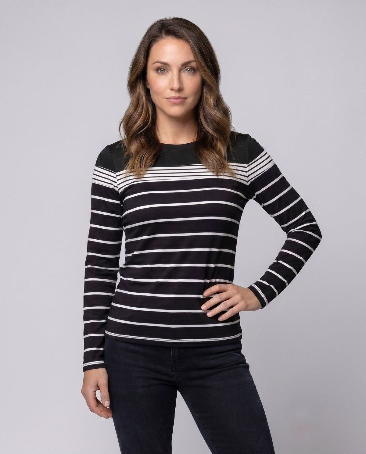 Women's long sleeve shirt with trendy stripe pattern and casual fit - Chichicherry