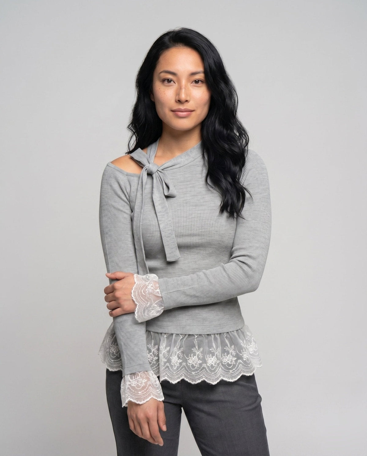 Women's longsleeve top with transparent ruffle hem - Chichicherry