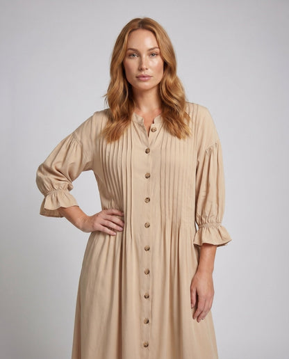 Women’s maxi dress with elegant pleating and button placket - Chichicherry