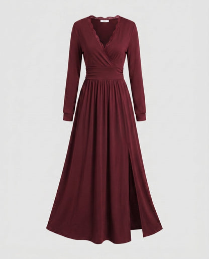 Women's maxi dress with elegant V-neckline and sophisticated slit - Chichicherry