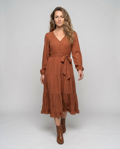 Women's maxi dress with tailored cut and elegant ruffle decoration - Chichicherry