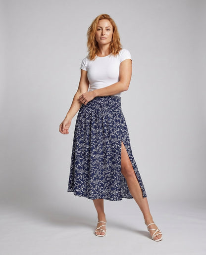 Women's maxi skirt with floral design and elastic waistband - Chichicherry
