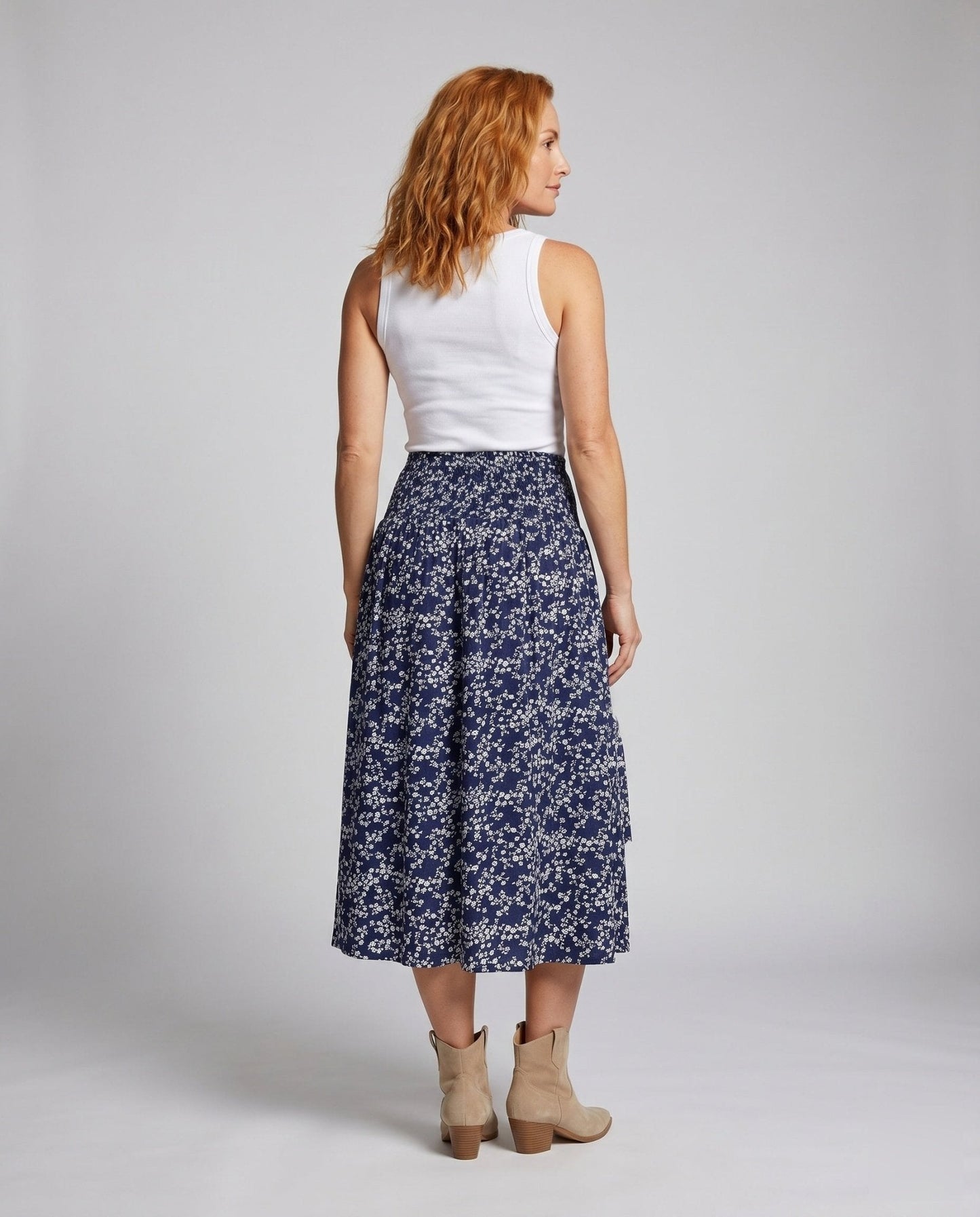 Women's maxi skirt with floral design and elastic waistband - Chichicherry