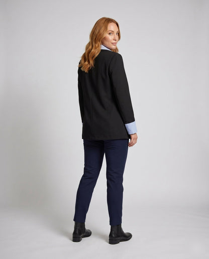 Women's oversized blazer with elegant collar and practical pockets - Chichicherry