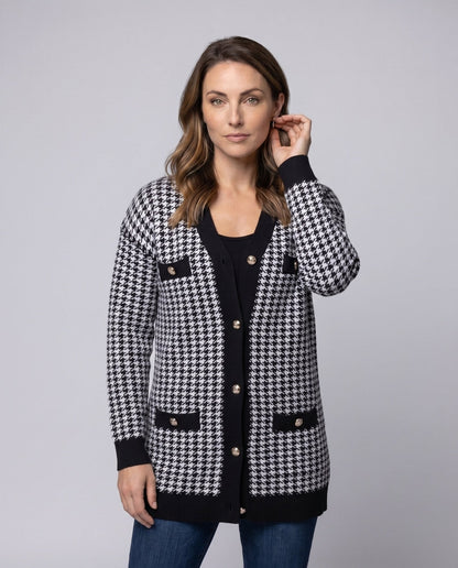 Women's stylish cardigan with houndstooth pattern and elegant button details - Chichicherry