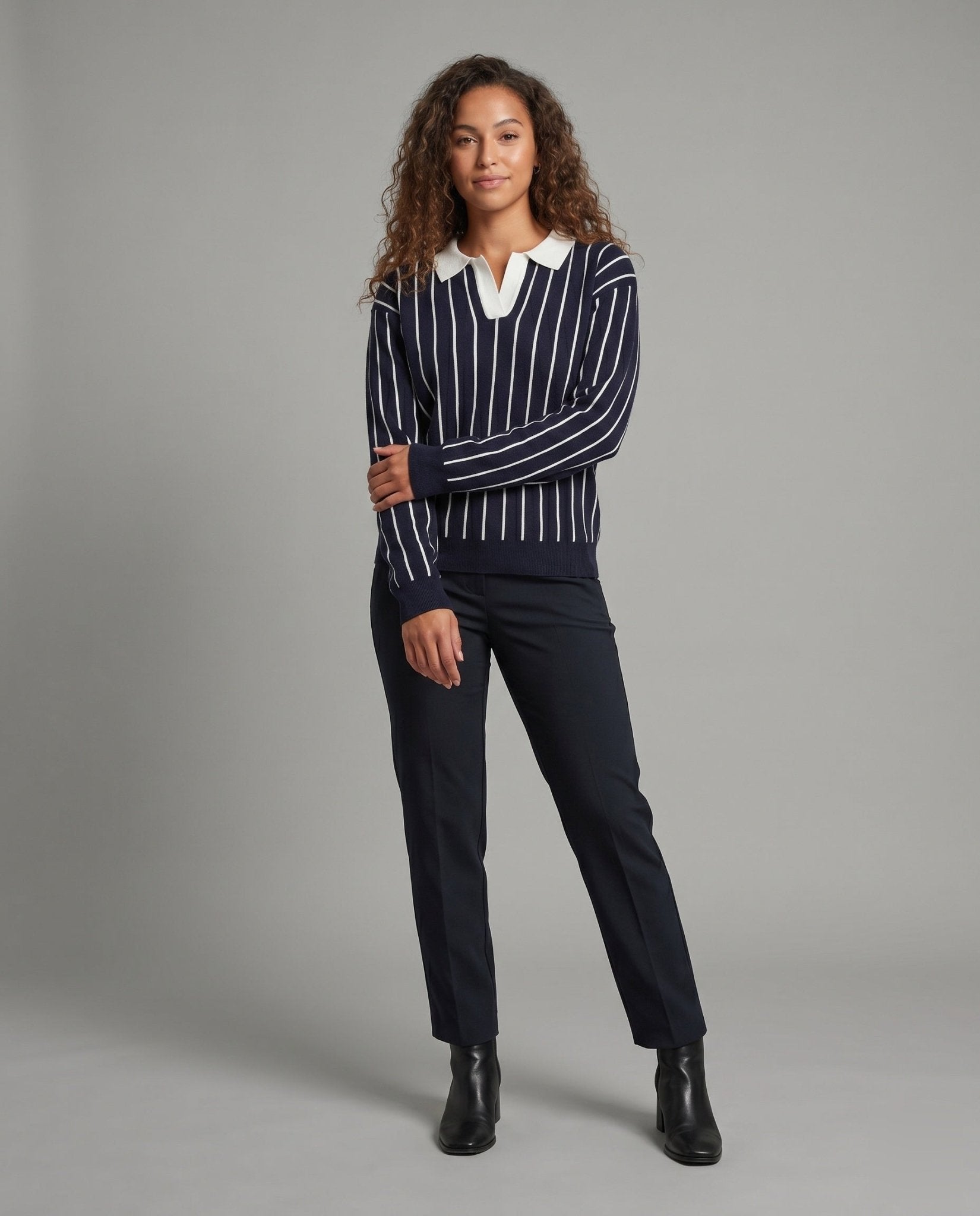 Women's stylish knit top with classic collar and striped pattern - Chichicherry