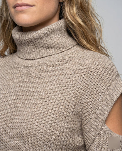Women's sweater with trendy cut-out design - Chichicherry
