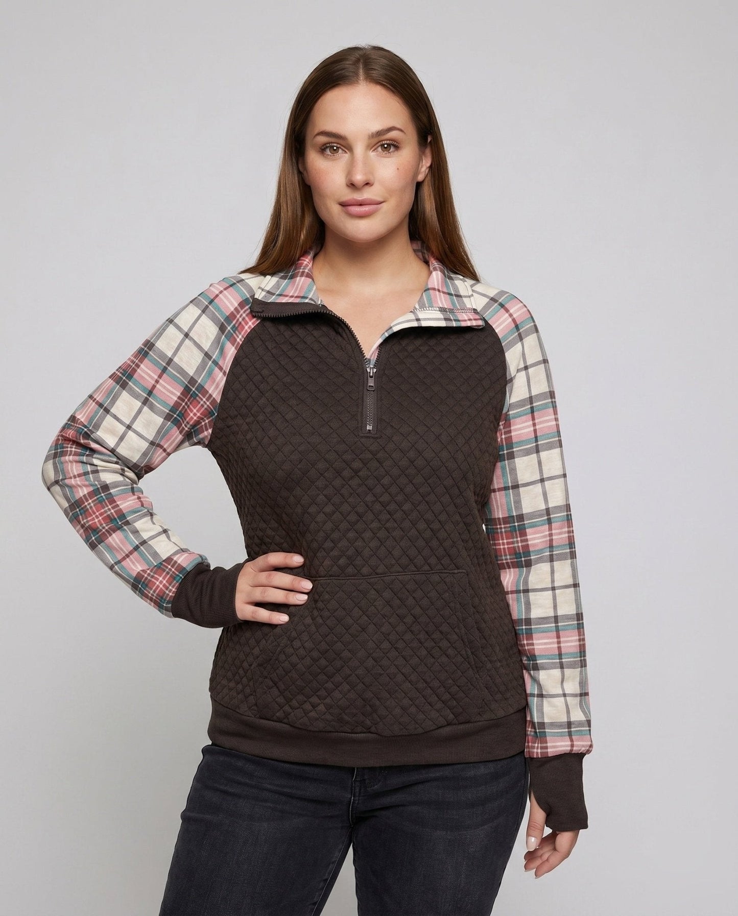 Women's sweatshirt with checkered sleeves and zipper - Chichicherry
