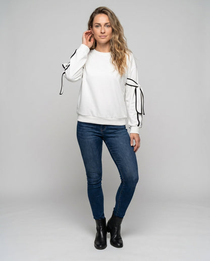 Women’s sweatshirt with fashionable bow details and contrasting accents - Chichicherry