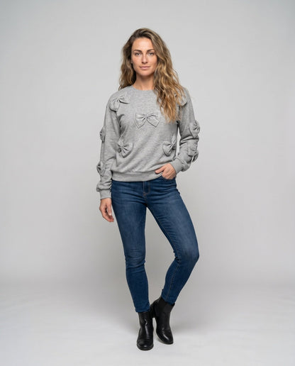 Women's sweatshirt with playful bow design - Chichicherry