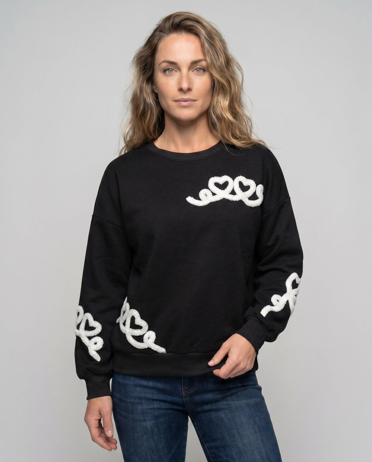 Women’s sweatshirt with playful heart design and casual fit - Chichicherry