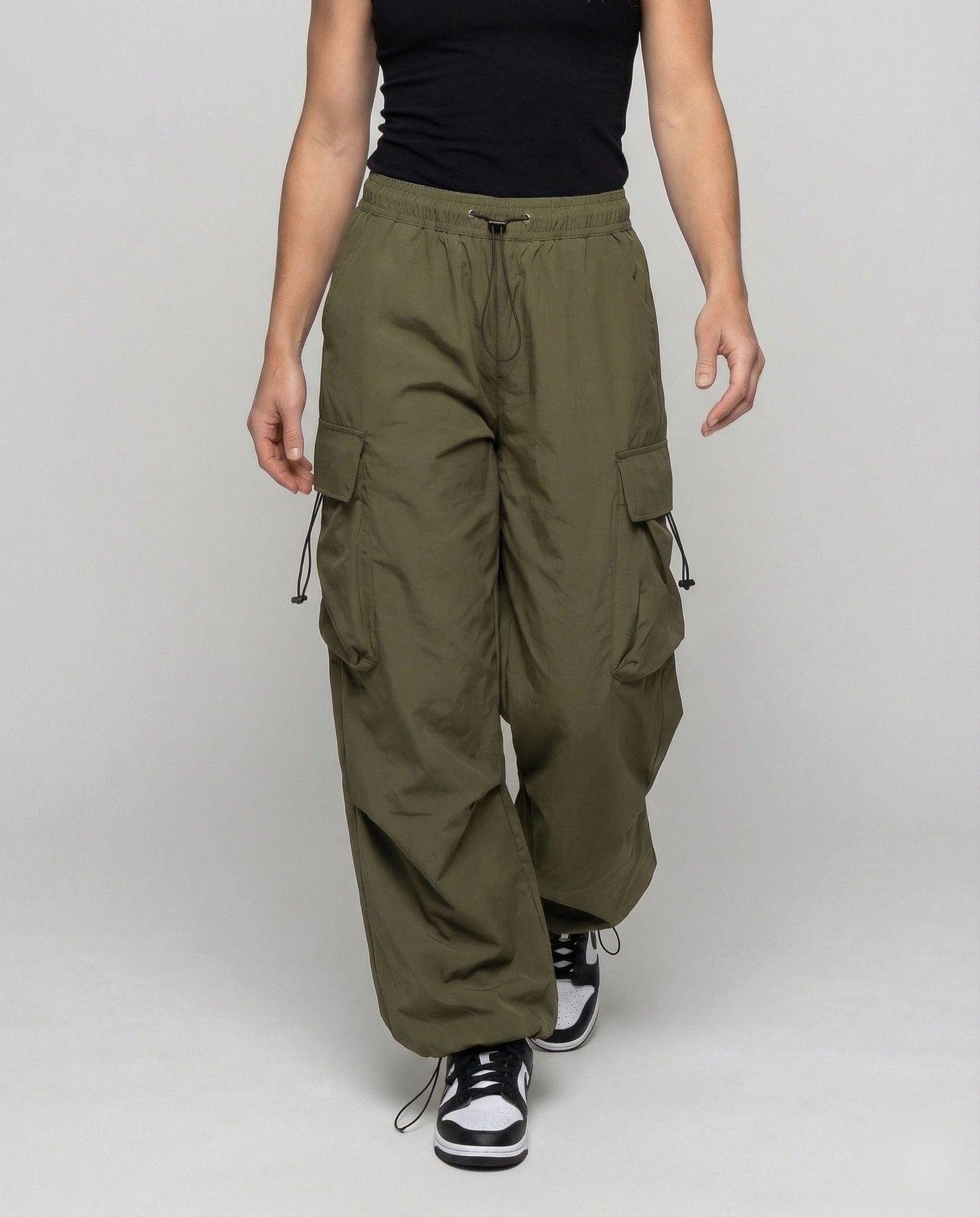 Women's Utility Street Pants with Patch Pockets - lower body detail