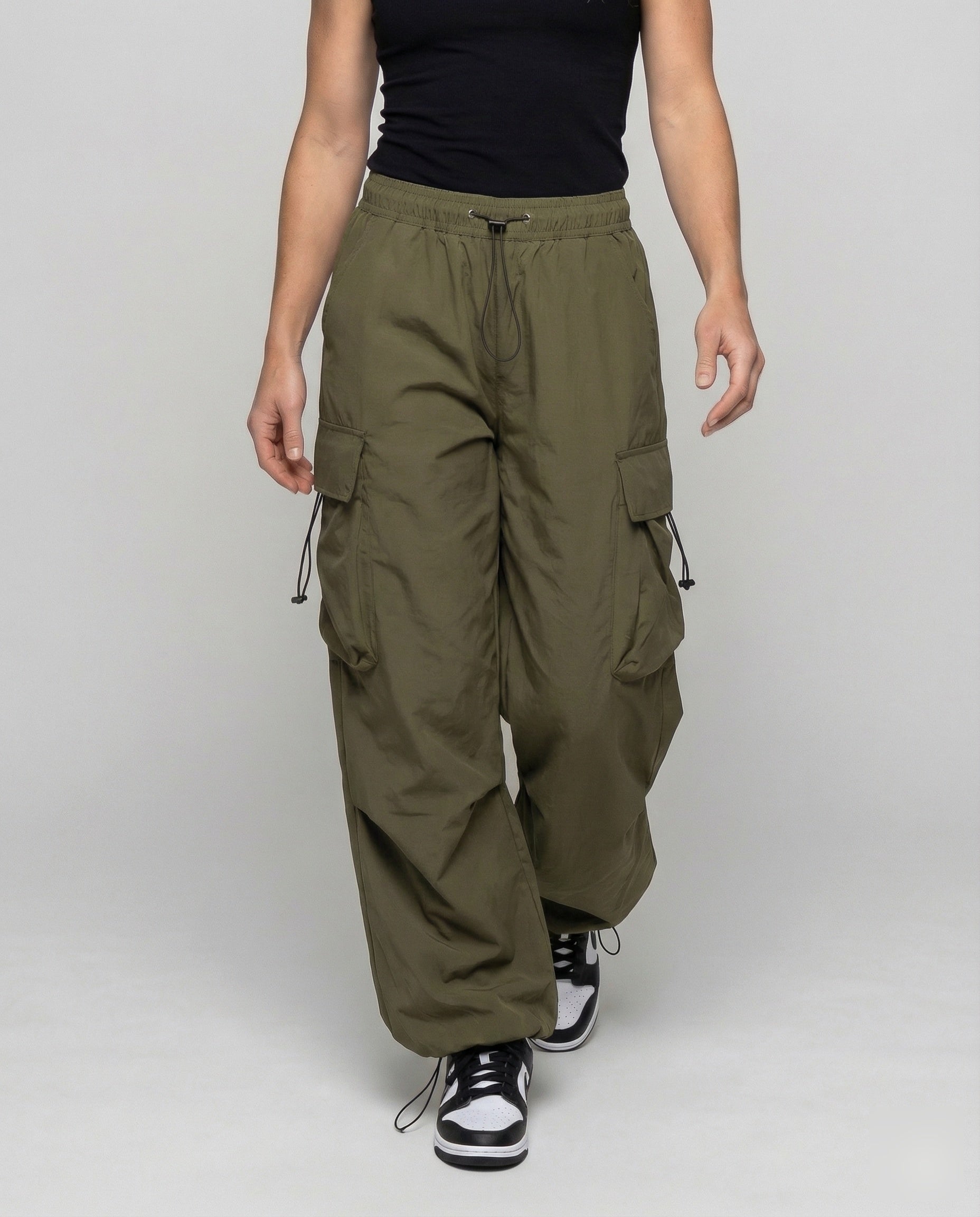 Women's Utility Street Pants with Patch Pockets - lower body detail