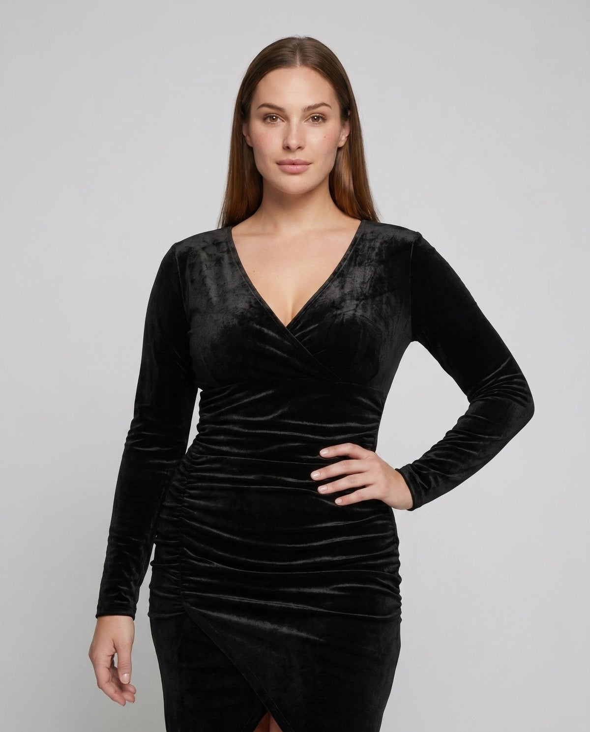 Women’s wrap dress with elegant gathering and high slit - Chichicherry